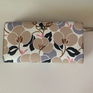 Kate Spade double fold wallet